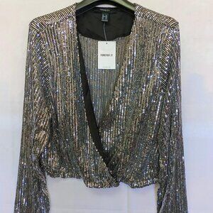 Women's blouse, sequins, long flared sleeves, silver color, size L. Very elegant